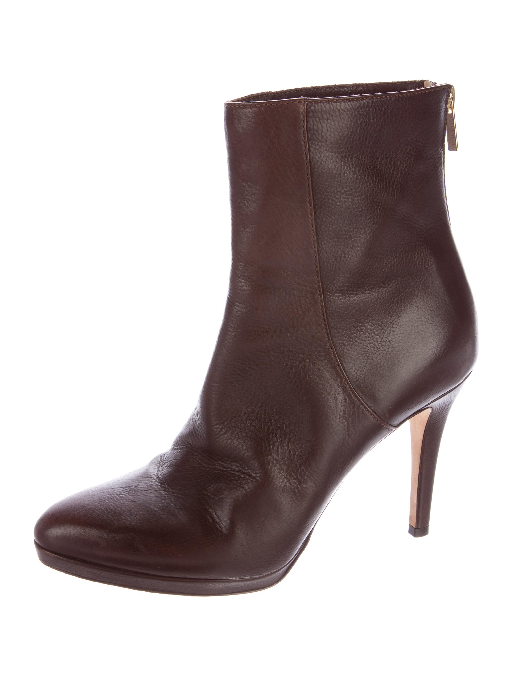 Shop by category Free shipping BOTH ways on Shoes, from our vast selection of styles. Fast delivery, and 24/7/ real-person service with a smile. Click or call