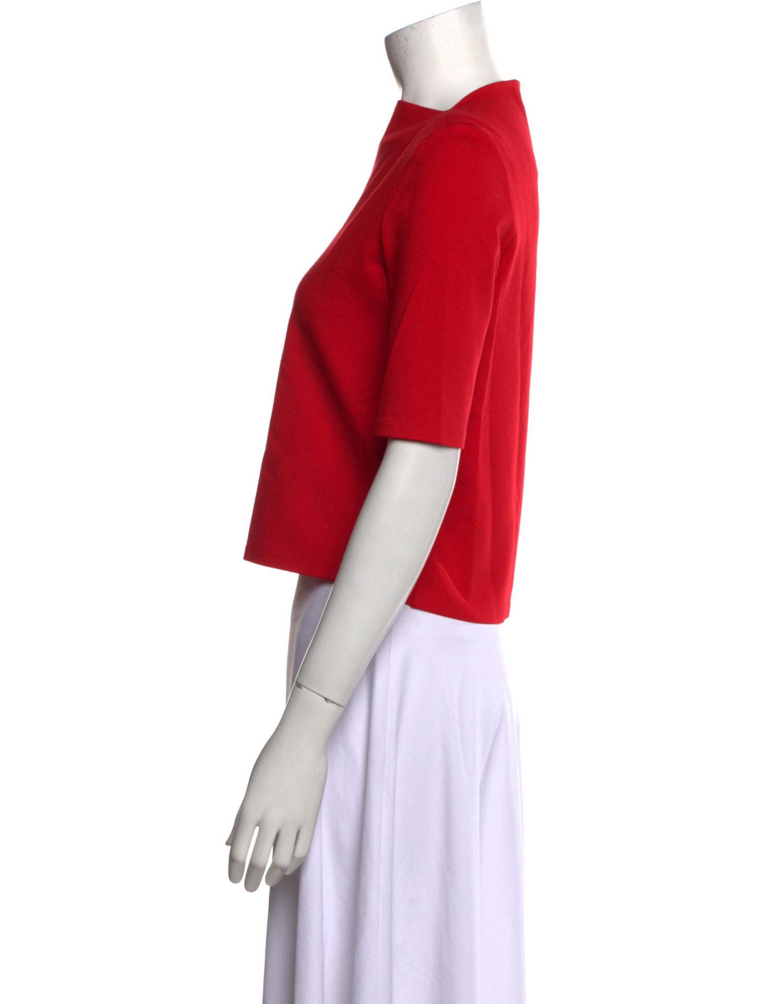 Ji Oh Bateau Neckline Short Sleeve Crop Top