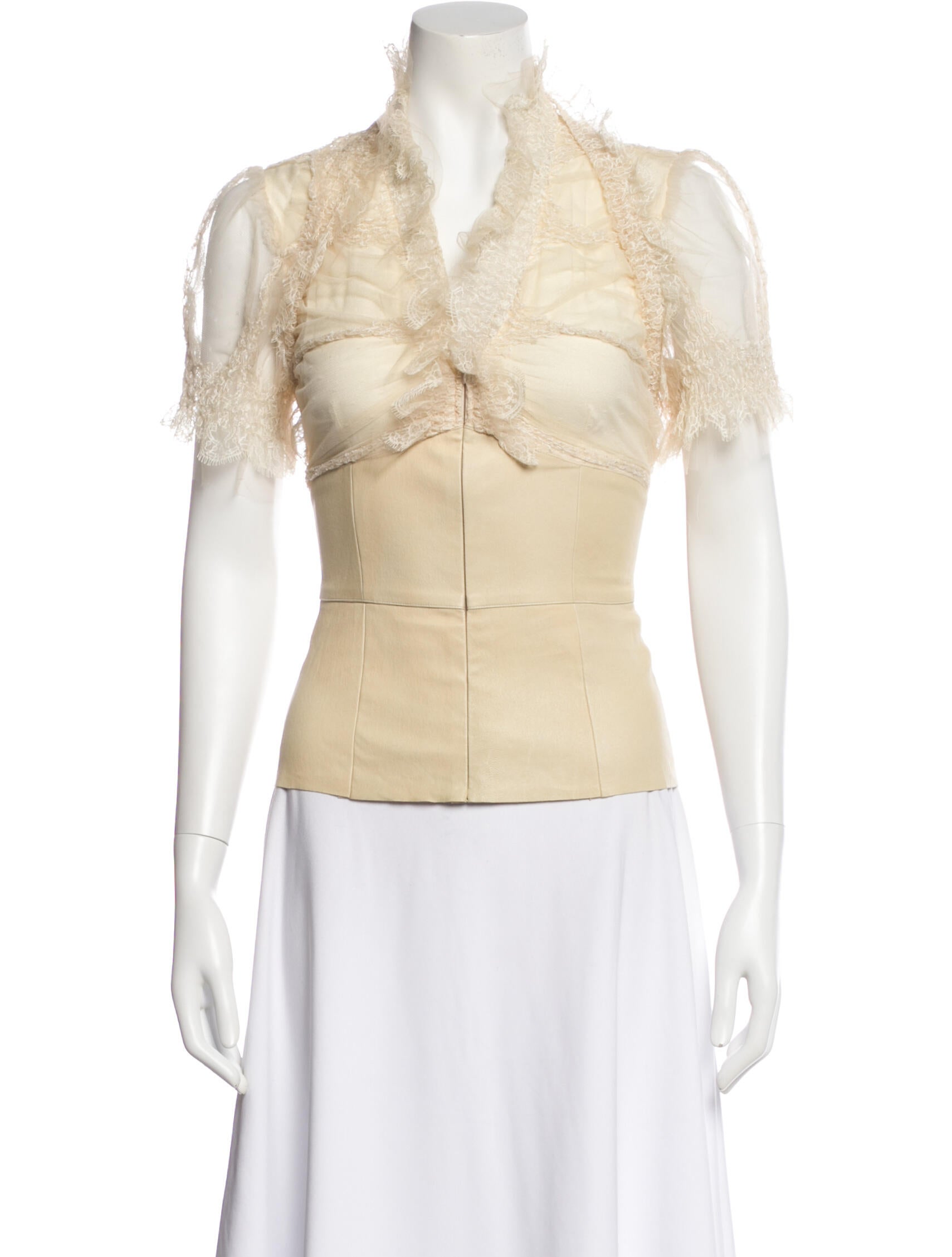 Jitrois Lace Pattern Short Sleeve Top