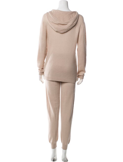 Johnstons of Elgin Cashmere Pant Set