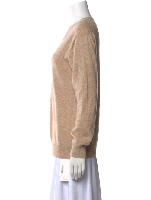 Johnstons of Elgin Cashmere V-Neck Sweater