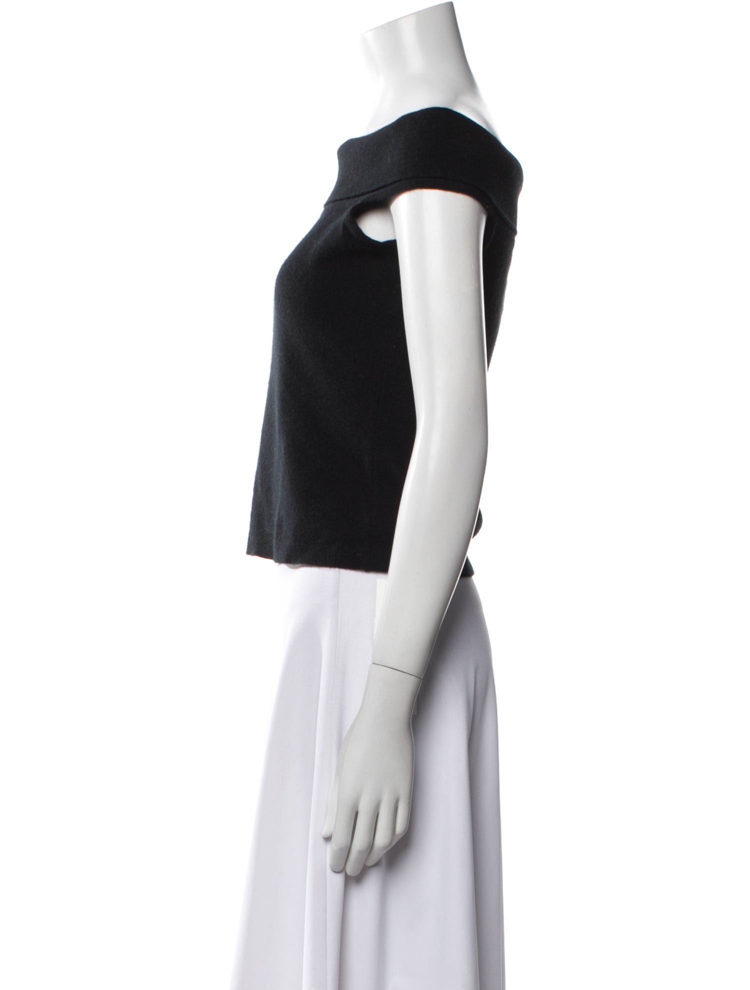 Johnstons of Elgin Cashmere Cowl Neck Sweater