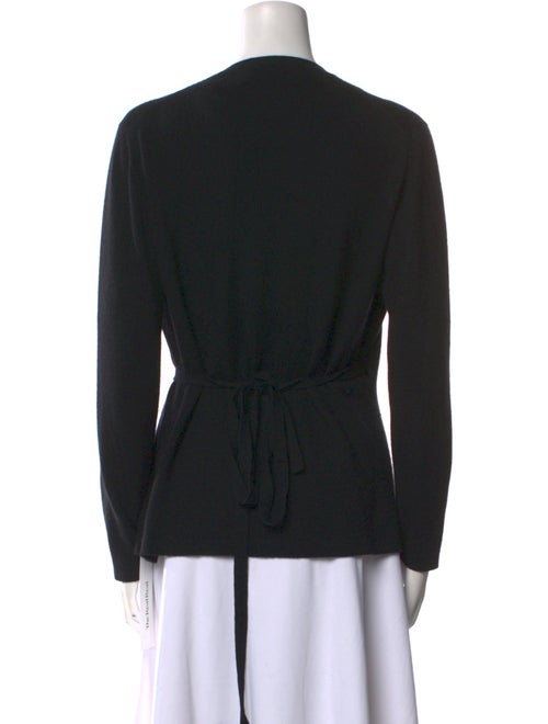 Johnstons of Elgin Cashmere V-Neck Sweater