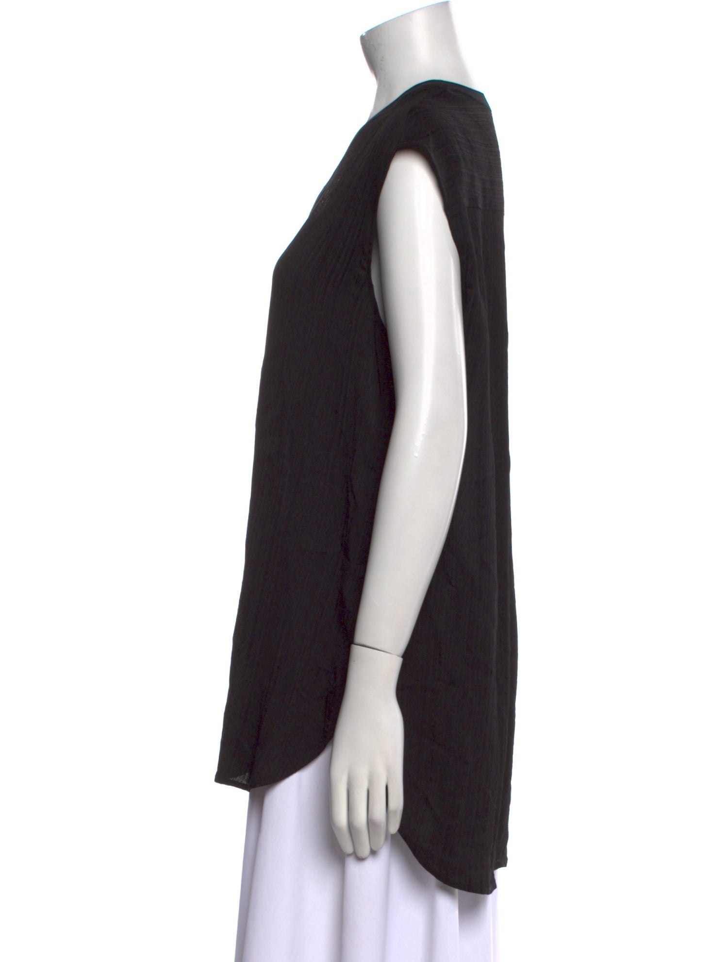 Joseph V-Neck Sleeveless Blouse