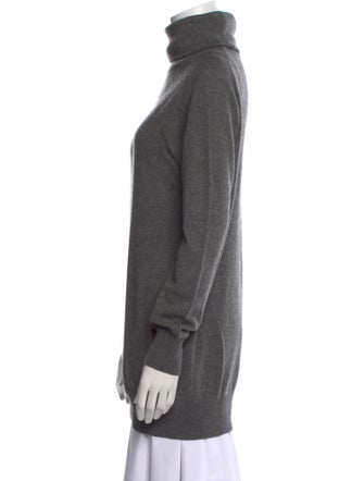 Joseph Cashmere Turtleneck Sweater