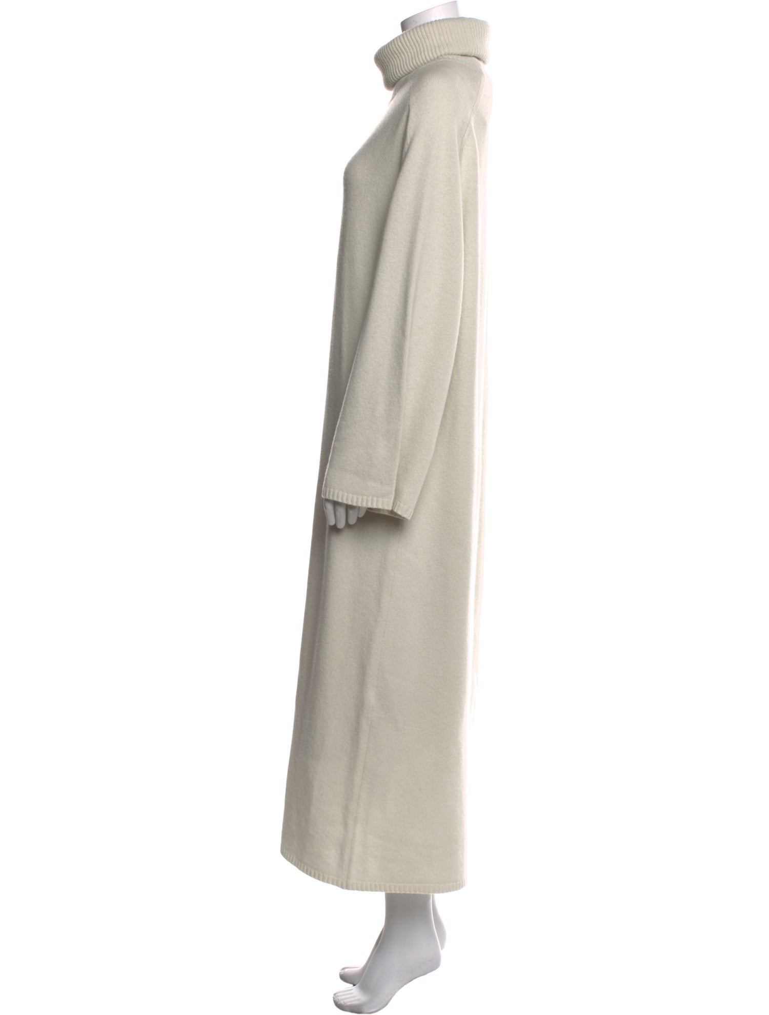 Joseph Merino Wool Turtleneck Sweater