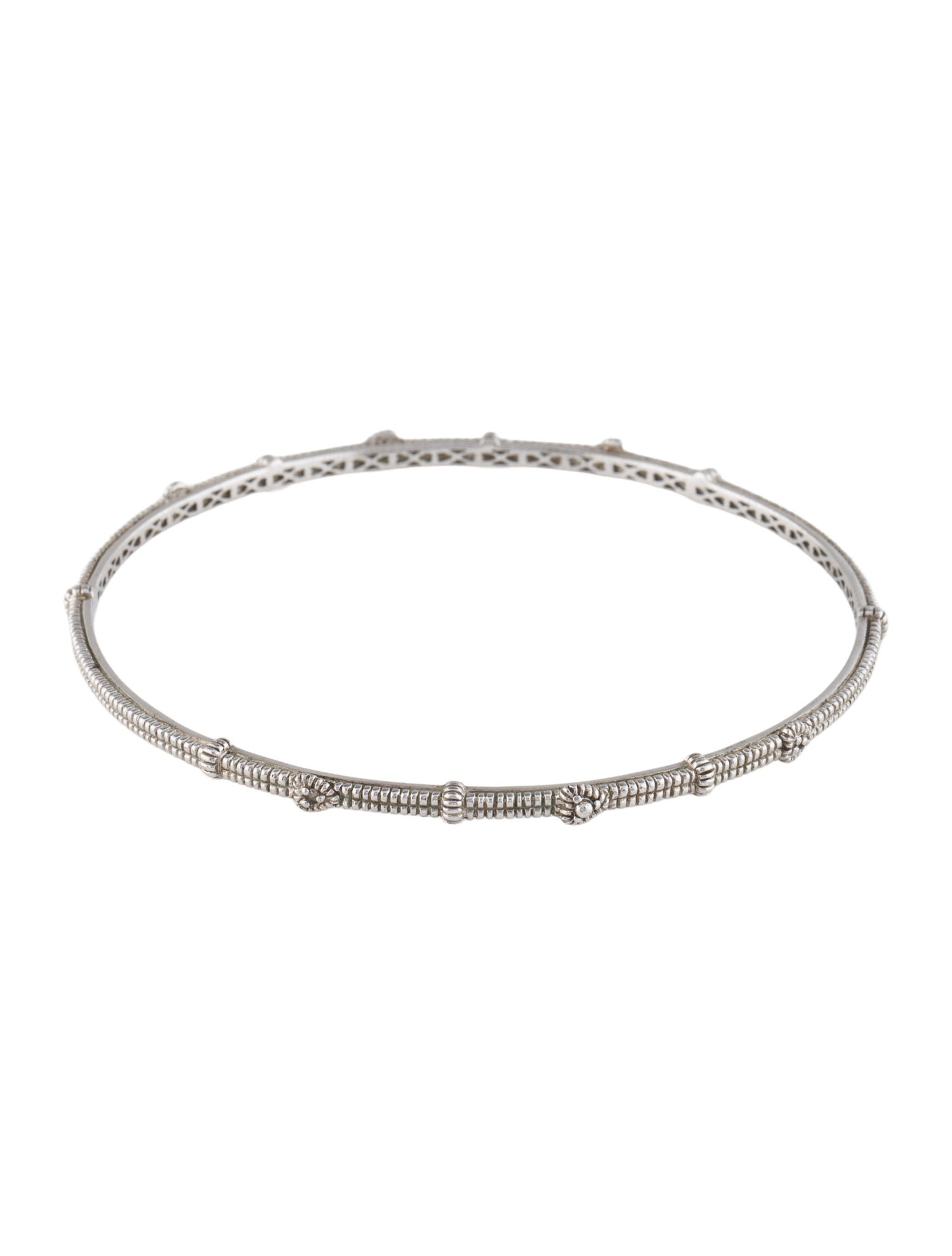 Sapphire Heart Bangle Bracelet