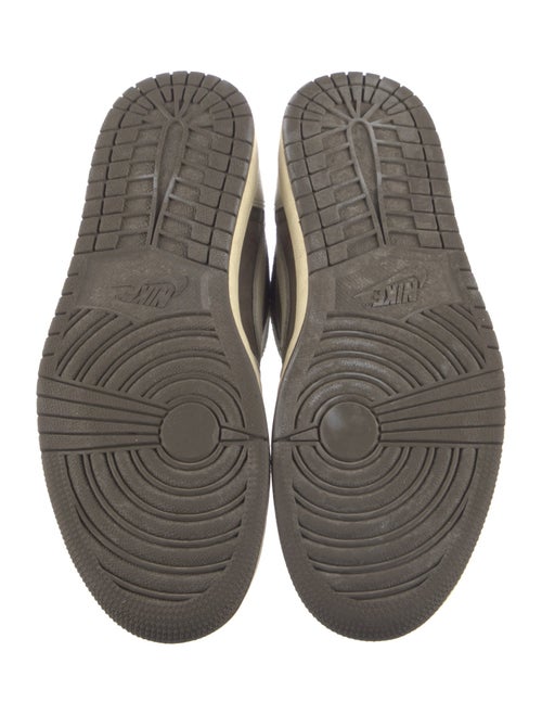 Jordan x Travis Scott 1 Retro Low OG SP 'Reverse Mocha' Sneakers