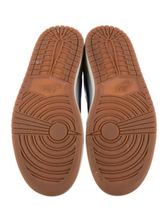 Jordan x Travis Scott 1 Retro Low OG SP 'Canary' (W) Sneakers