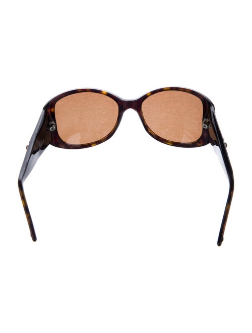 Judith Leiber Oversize Tinted Sunglasses