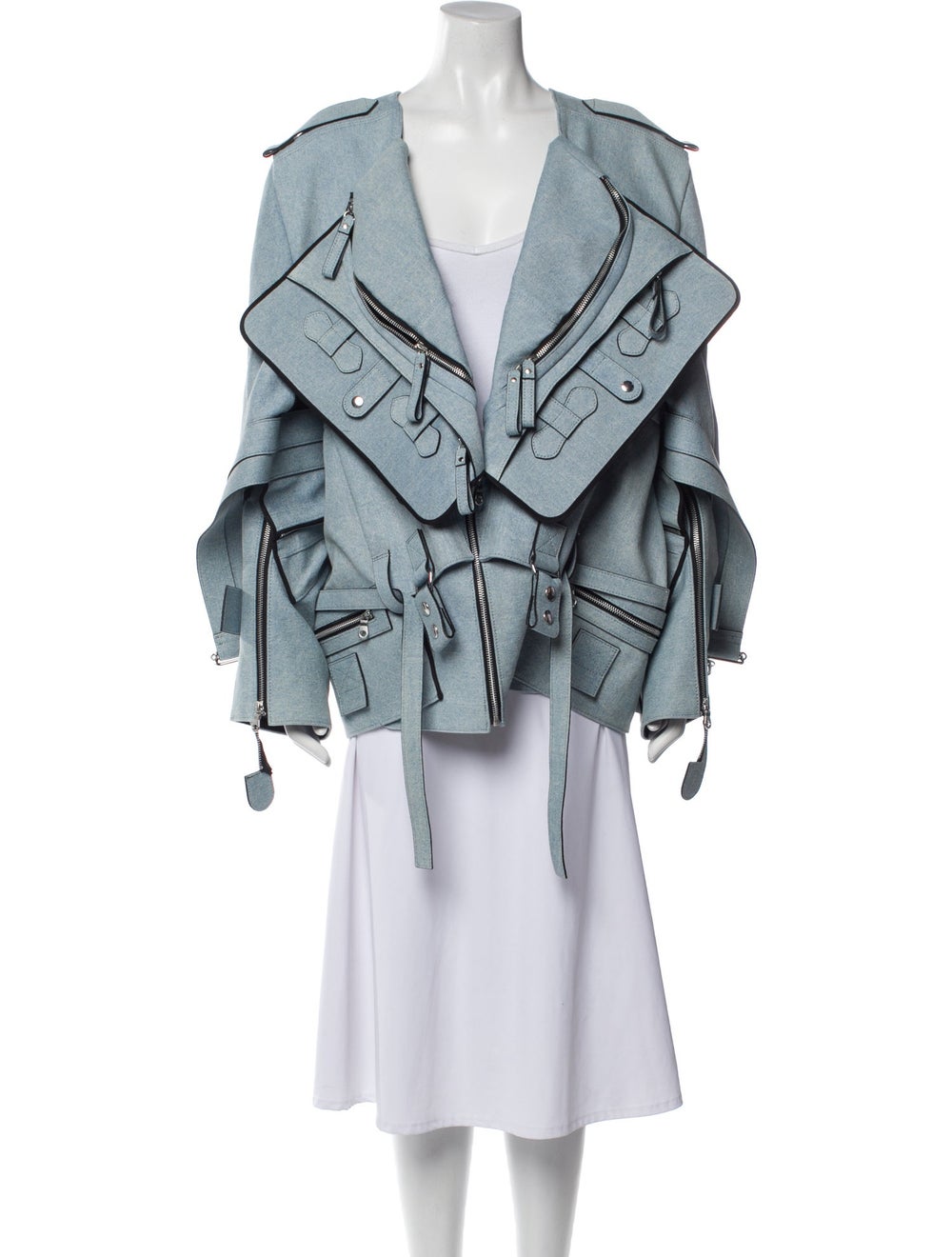 Look 17 from the Spring 2025 Runway. Junya Watana… - image 1