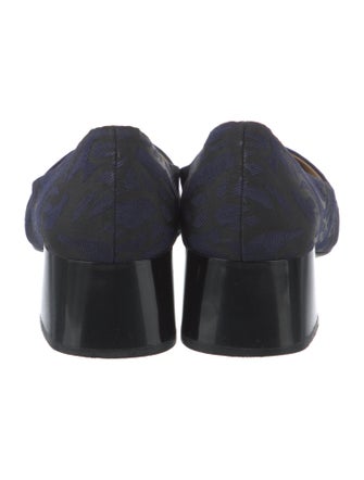 Karl Lagerfeld Canvas Pumps