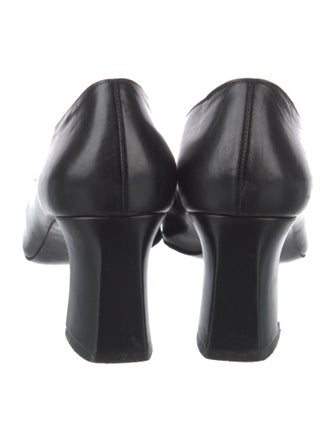 Karl Lagerfeld Suede Pumps