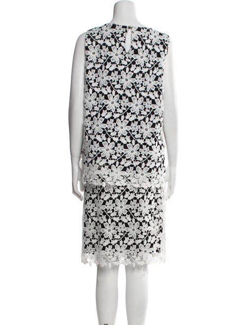 Karl Lagerfeld Lace Pattern Skirt Set