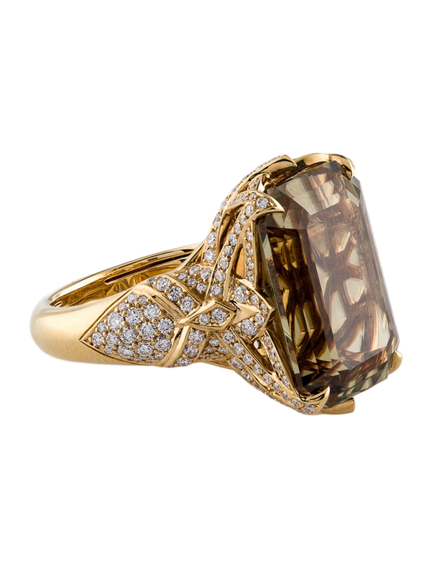 Kat Florence 18K 19.81ct Zultanite & Diamond Cocktail Ring