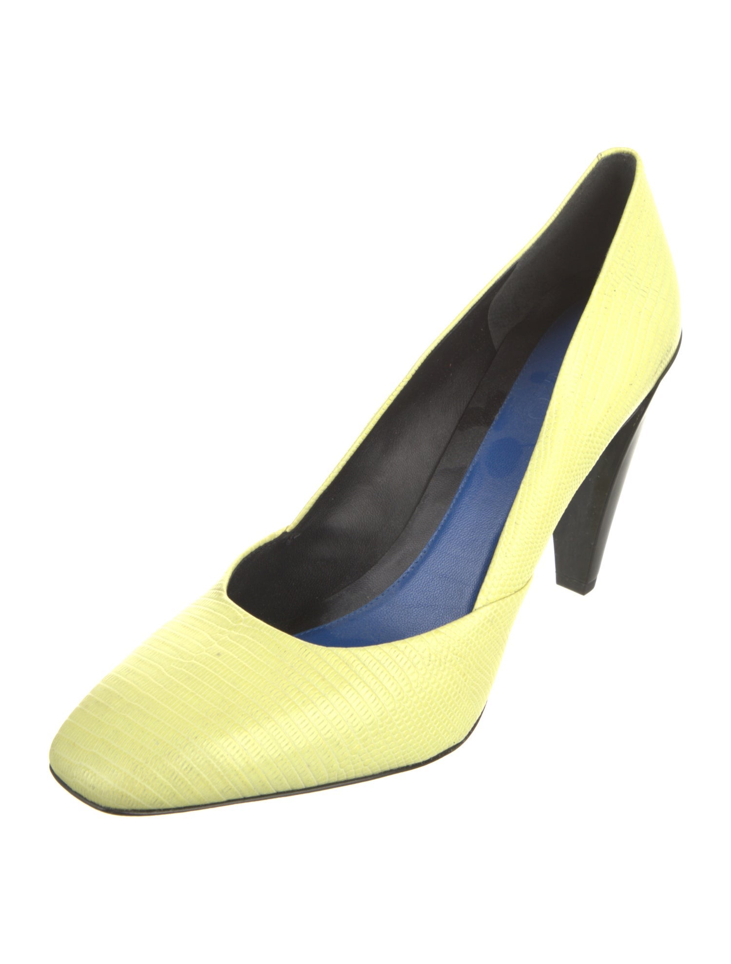 Kenzo Embossed Leather Pumps