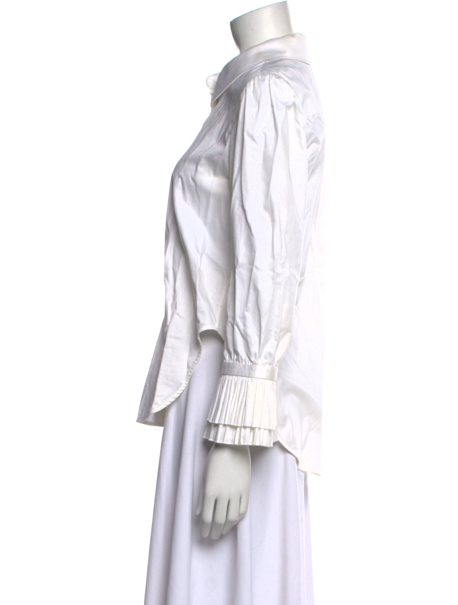 Khaite Three-Quarter Sleeve Button-Up Top