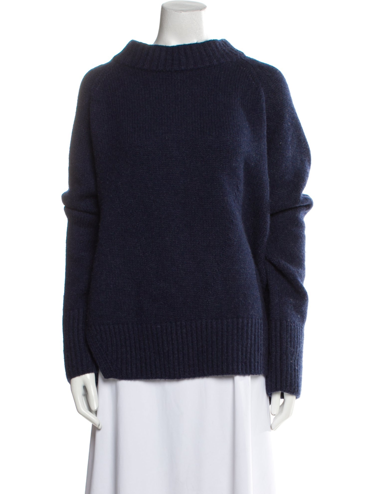 Khaite Cashmere Crew Neck Sweater