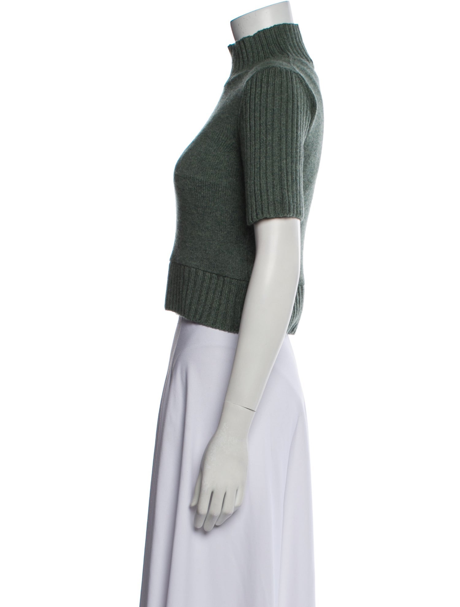 Khaite Cashmere Turtleneck Sweater