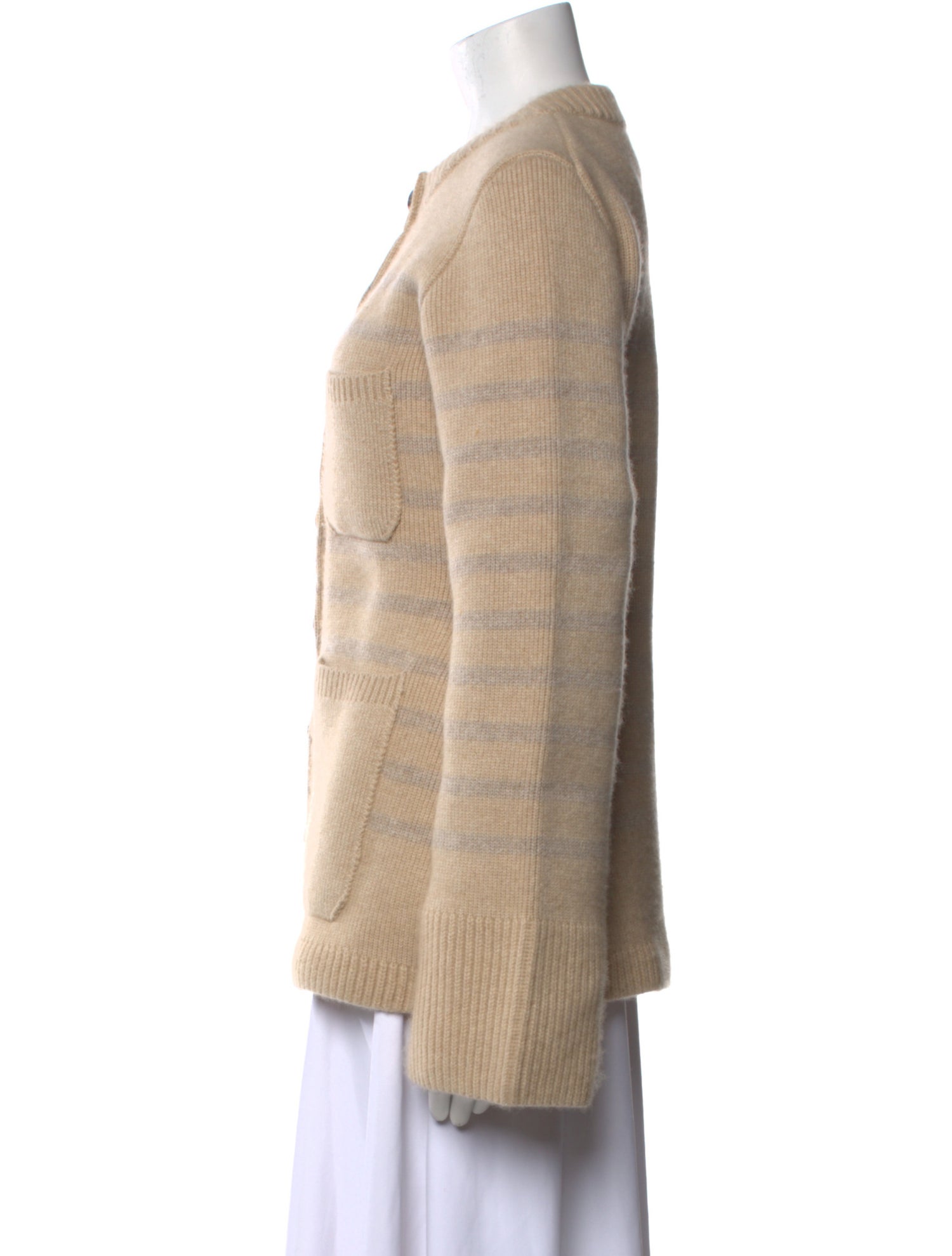 Khaite Cashmere Crew Neck Sweater