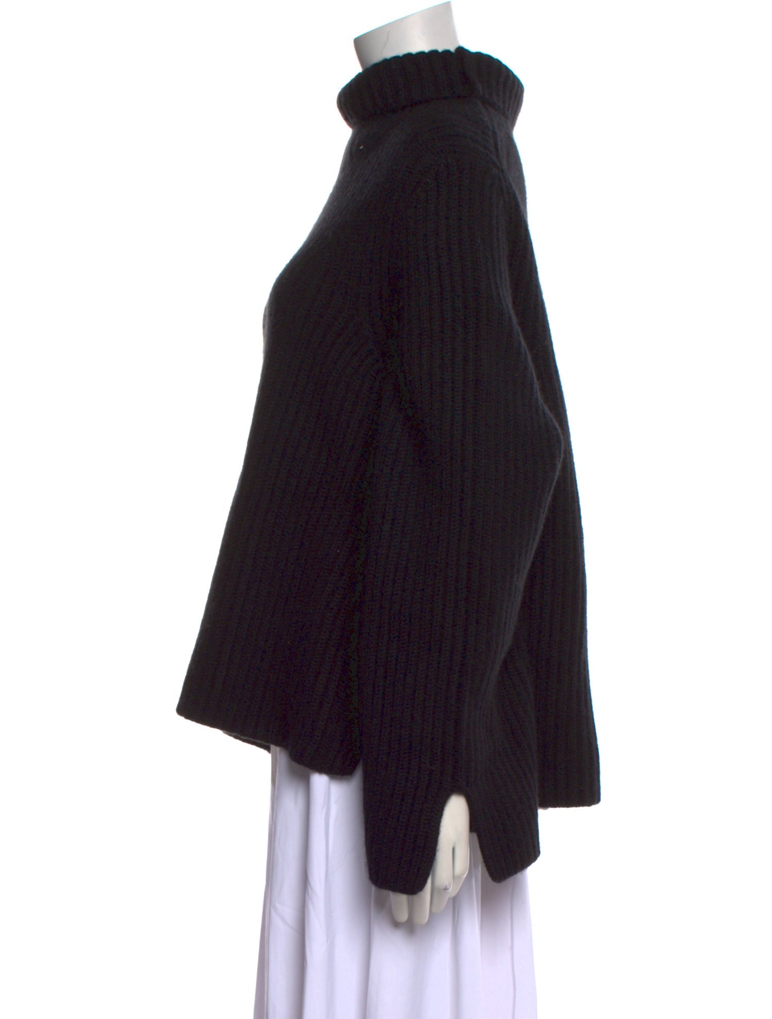 Khaite Cashmere Mock Neck Sweater