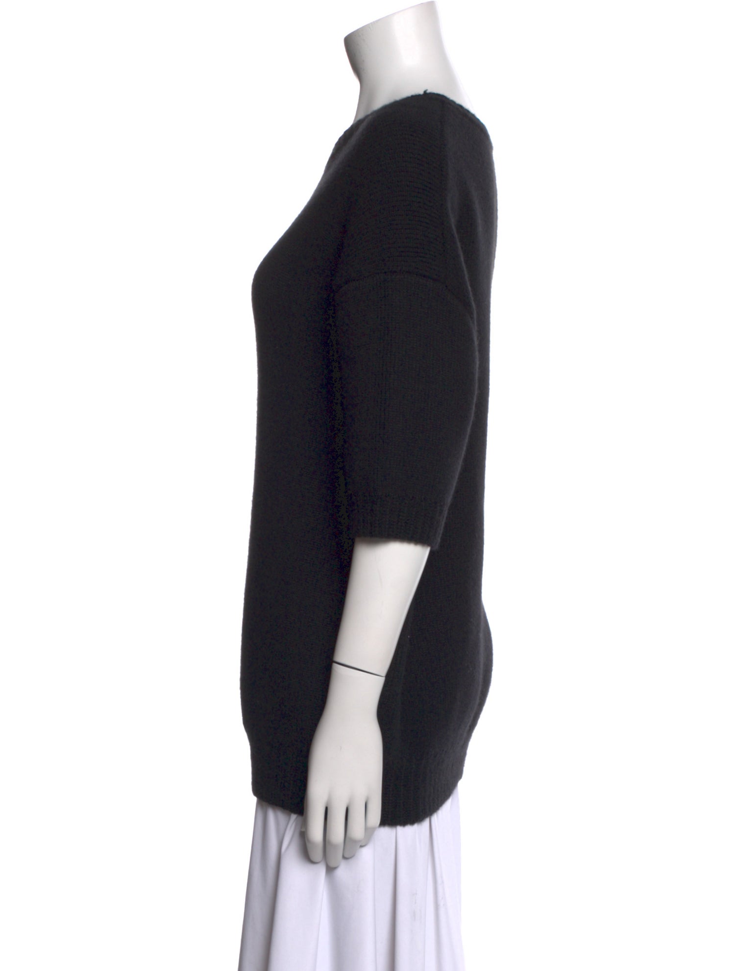 Khaite Cashmere Crew Neck Sweater