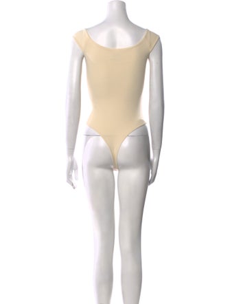 Khaite Scoop Neck Sleeveless Bodysuit