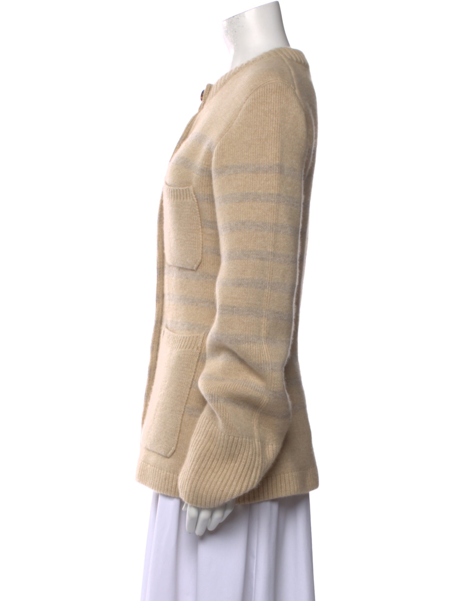 Khaite Cashmere Crew Neck Sweater