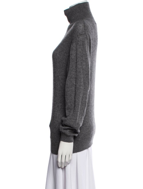 Khaite Cashmere Turtleneck Sweater