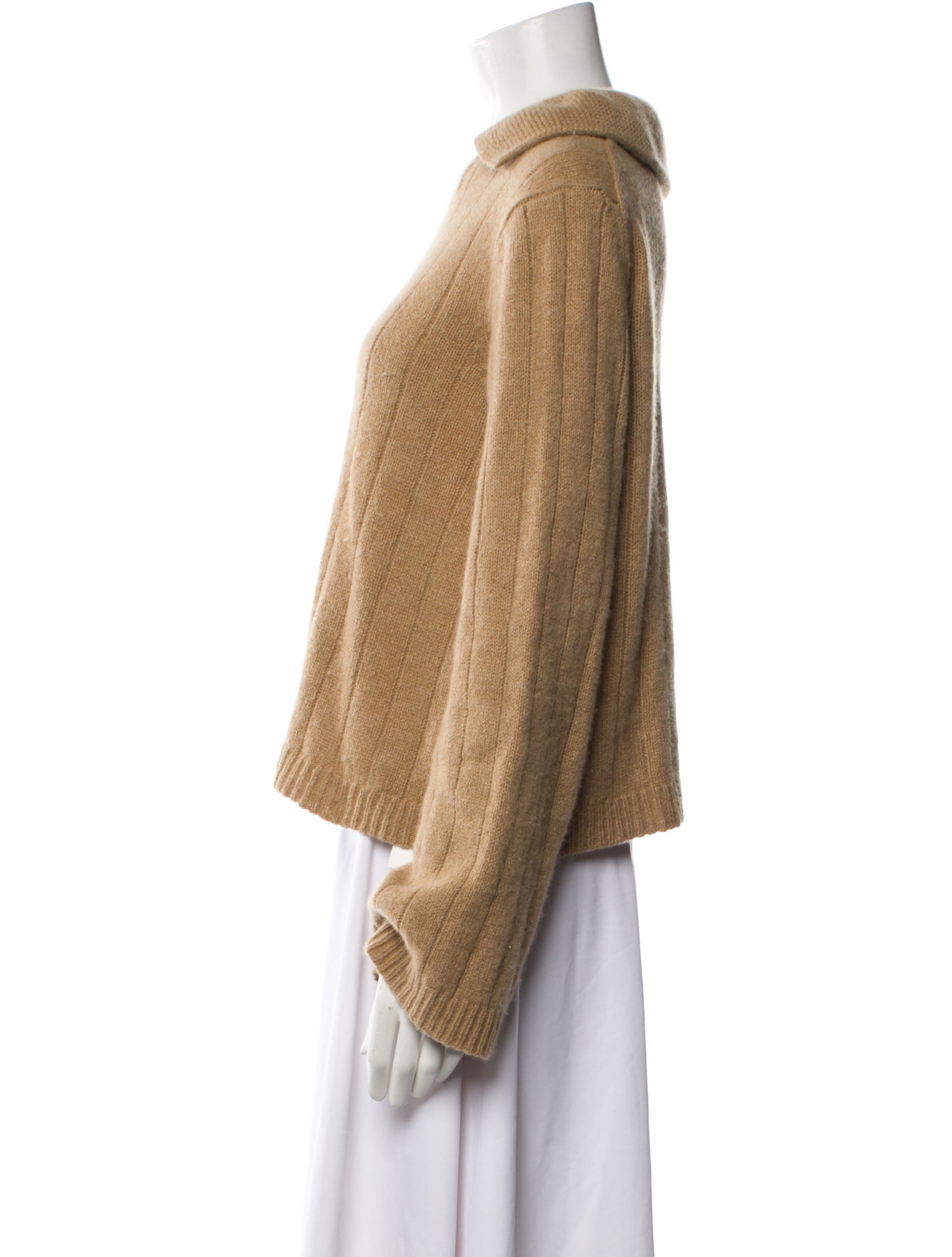 Khaite Cashmere Crew Neck Sweater