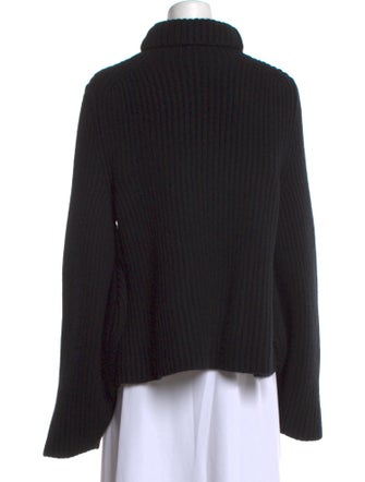 Khaite Cashmere Turtleneck Sweater
