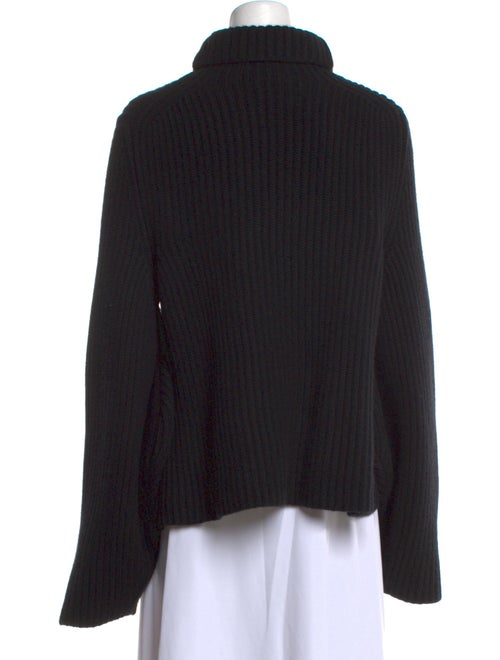 Khaite Cashmere Turtleneck Sweater