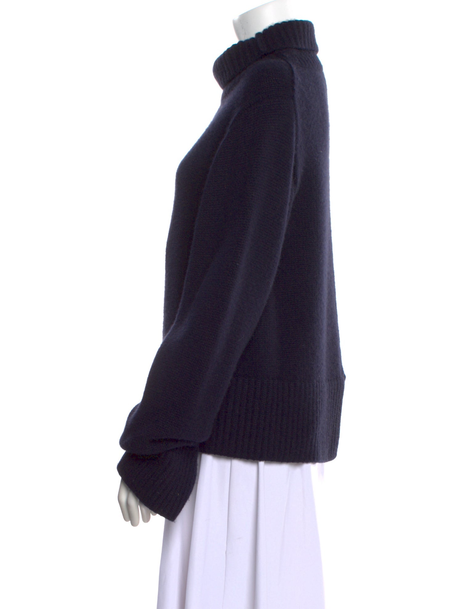 Khaite Cashmere Turtleneck Sweater