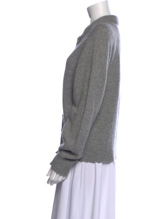 Khaite Cashmere Crew Neck Sweater
