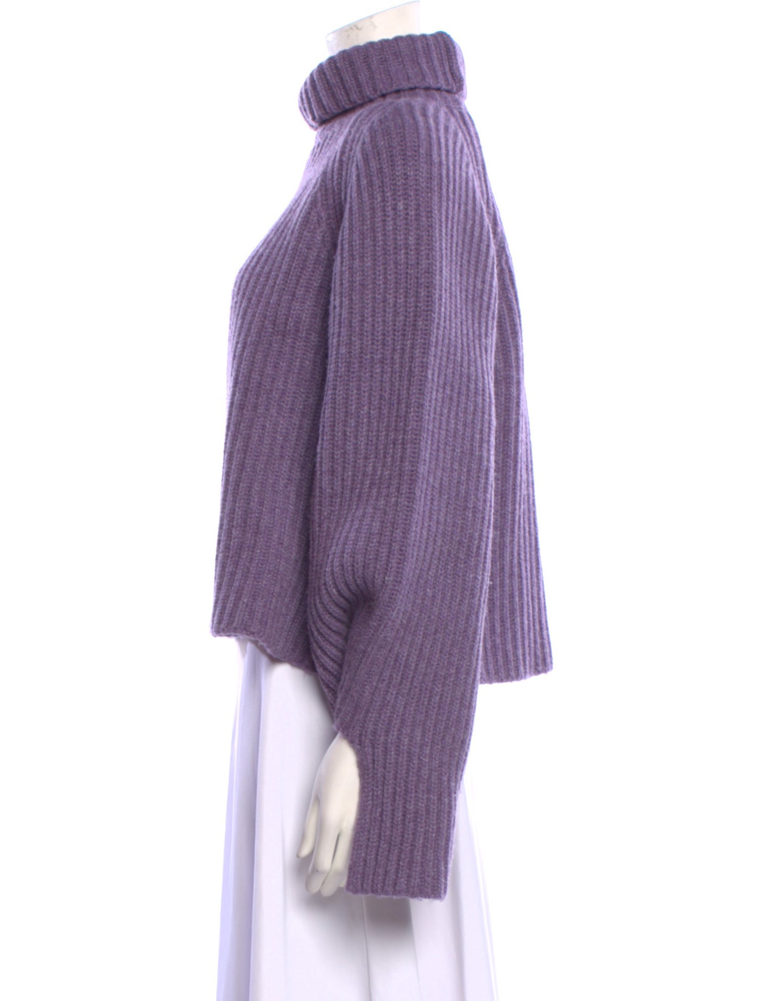 Khaite Cashmere Turtleneck Sweater