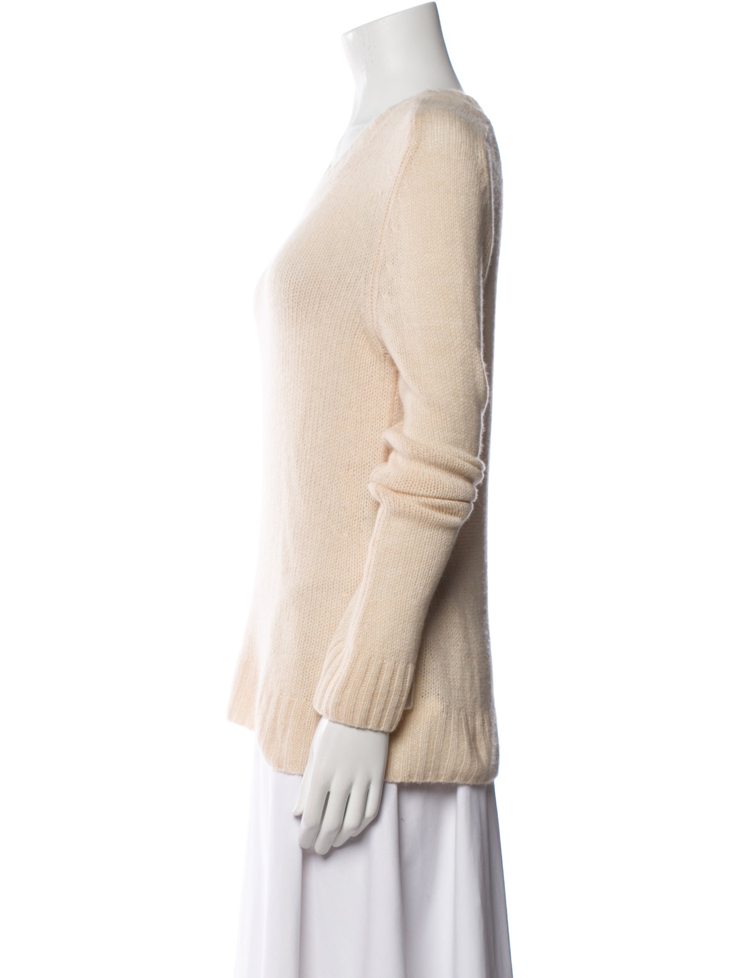 Khaite Cashmere Scoop Neck Sweater