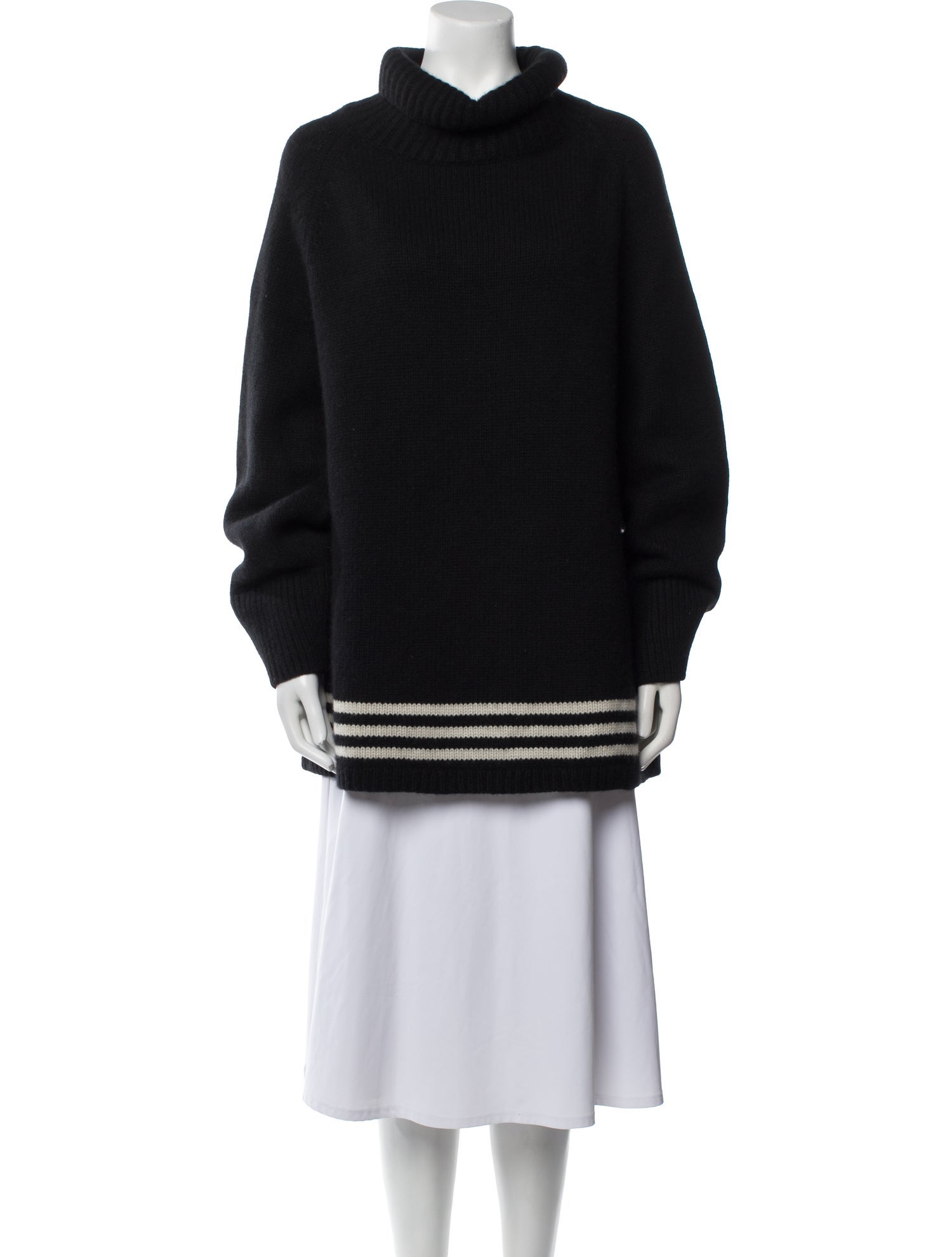 Khaite Cashmere Turtleneck Sweater