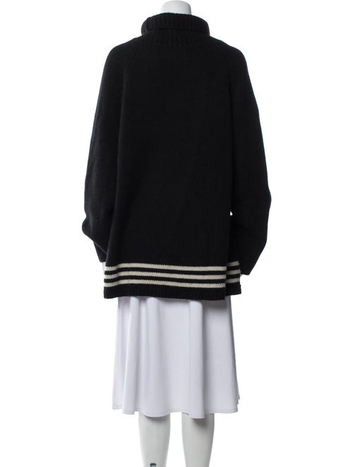 Khaite Cashmere Turtleneck Sweater