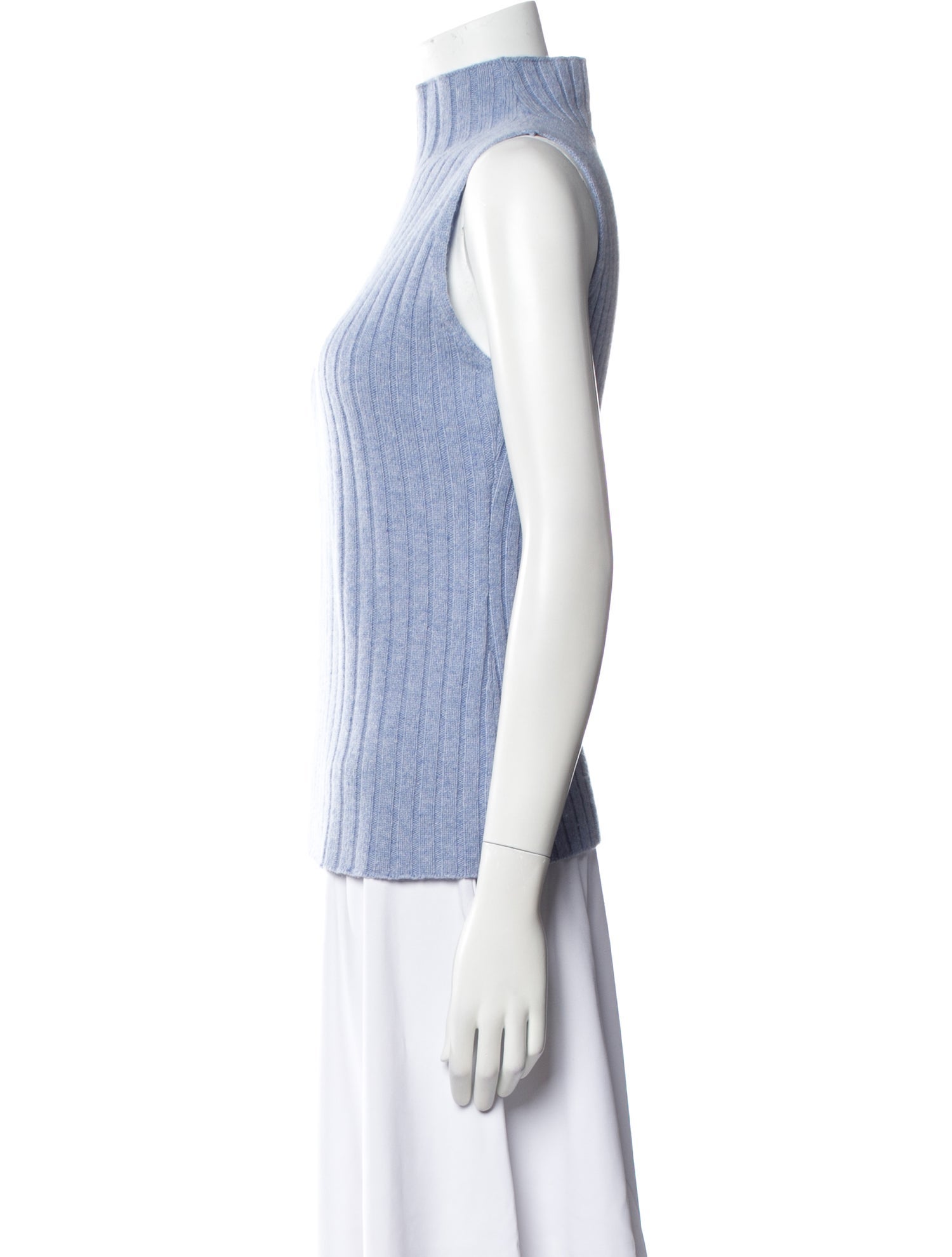 Khaite Cashmere Turtleneck Sweater