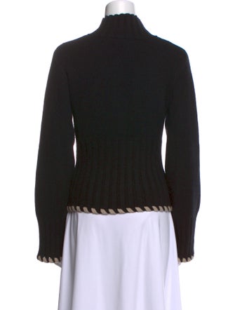 Khaite Cashmere Turtleneck Sweater
