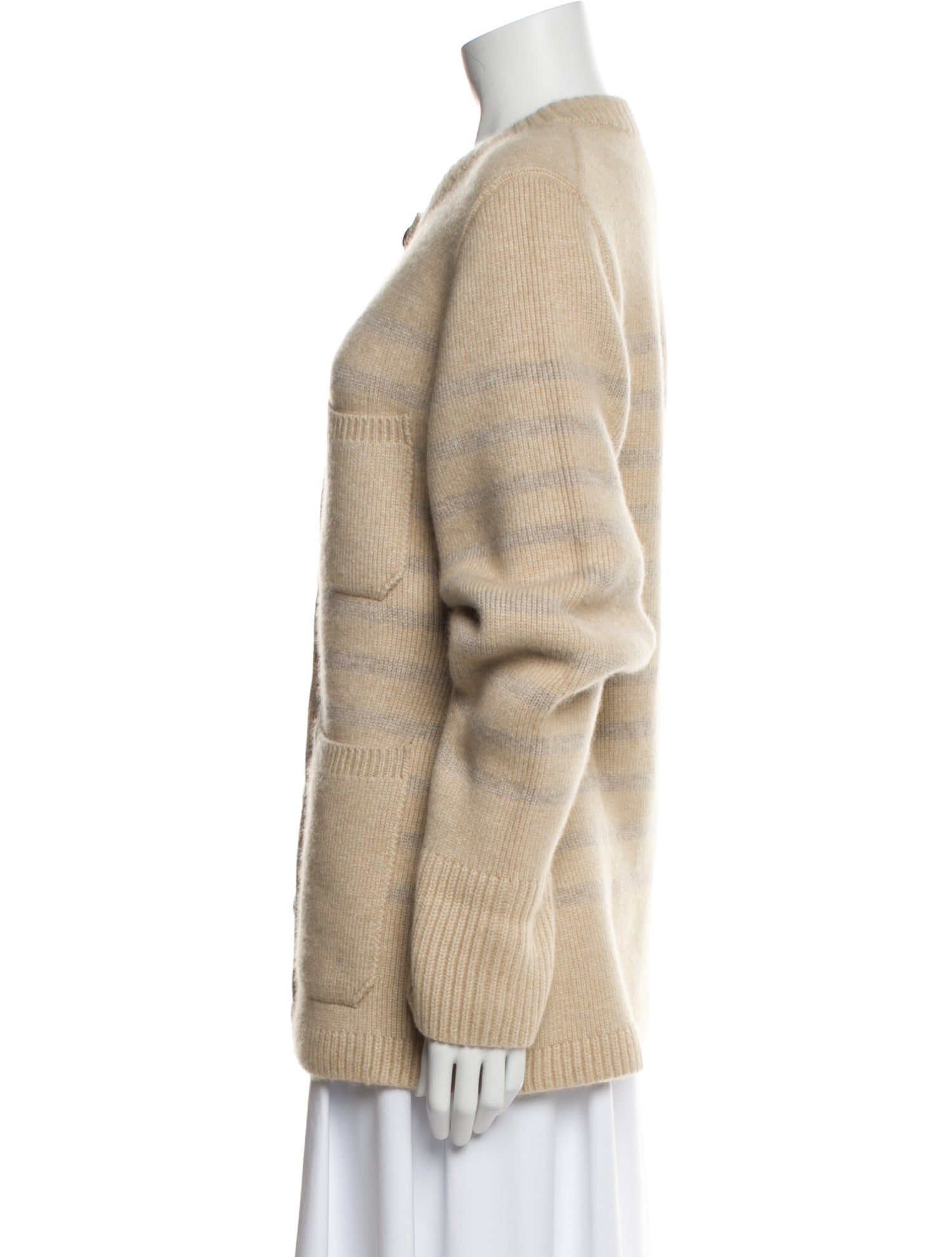 Khaite Cashmere Scoop Neck Sweater