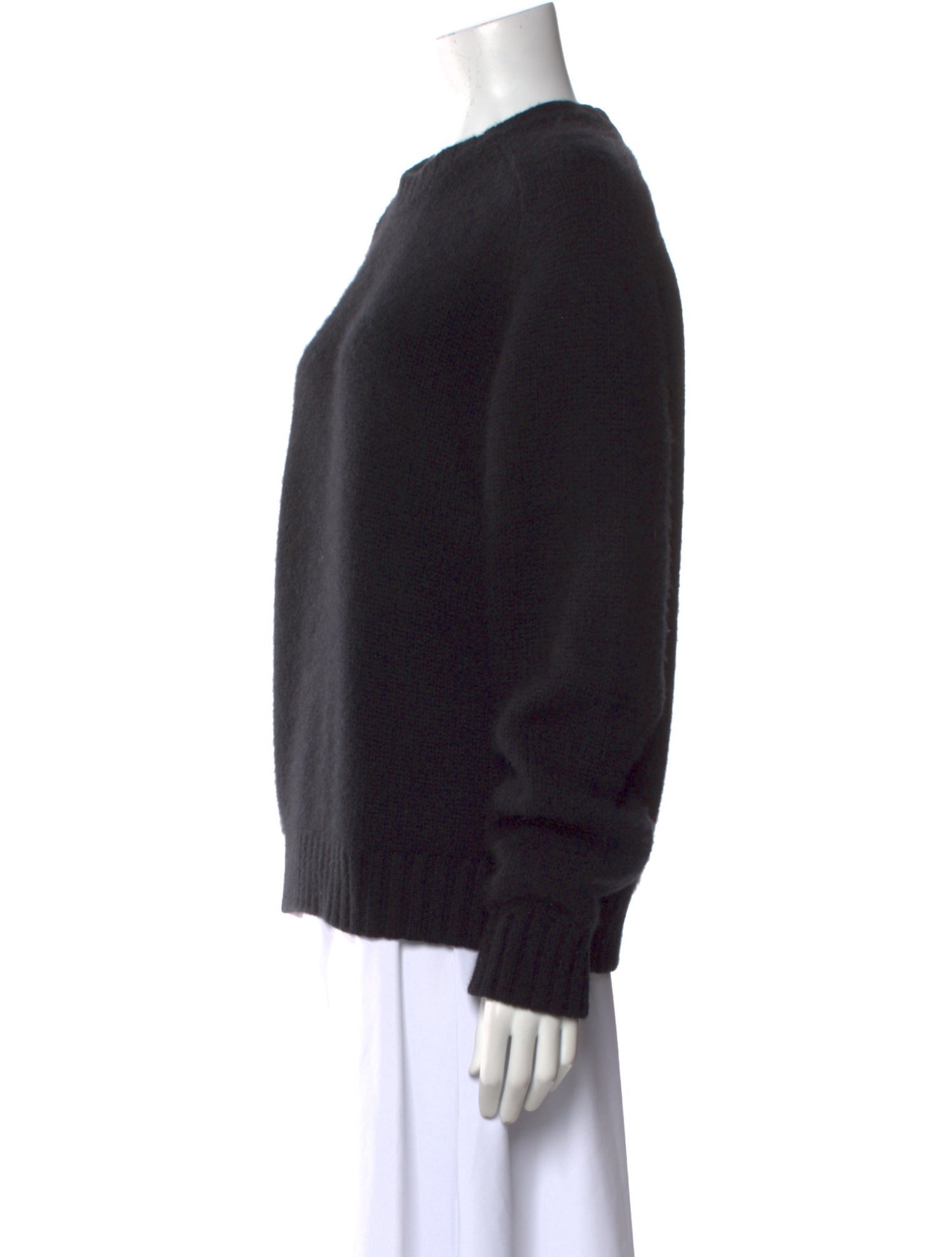 Khaite Cashmere Crew Neck Sweater