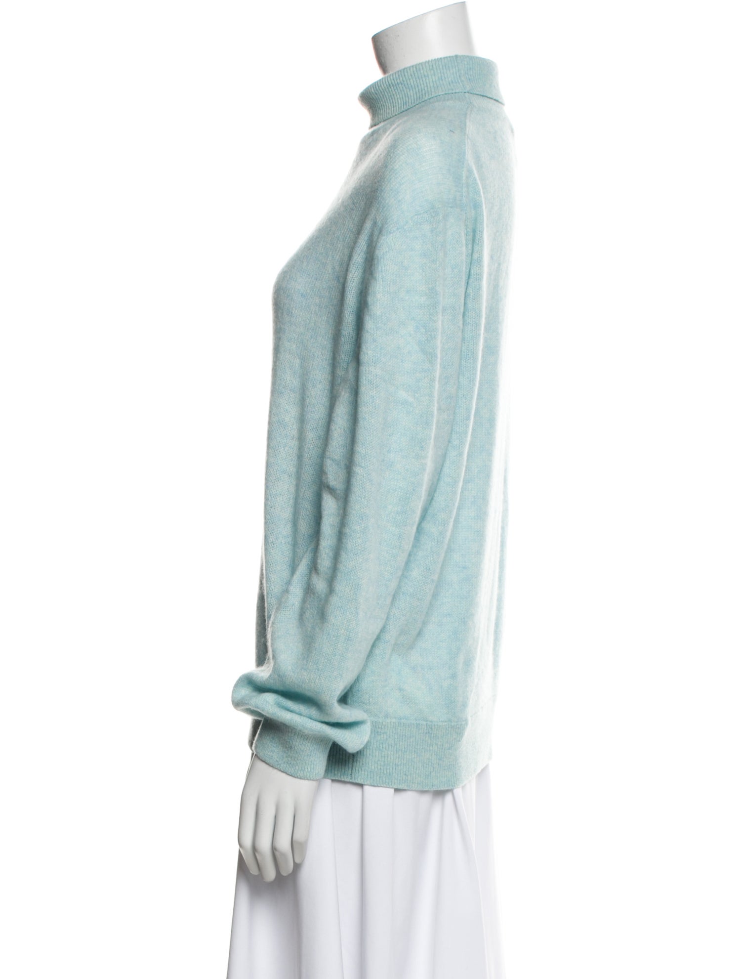 Khaite Cashmere Turtleneck Sweater