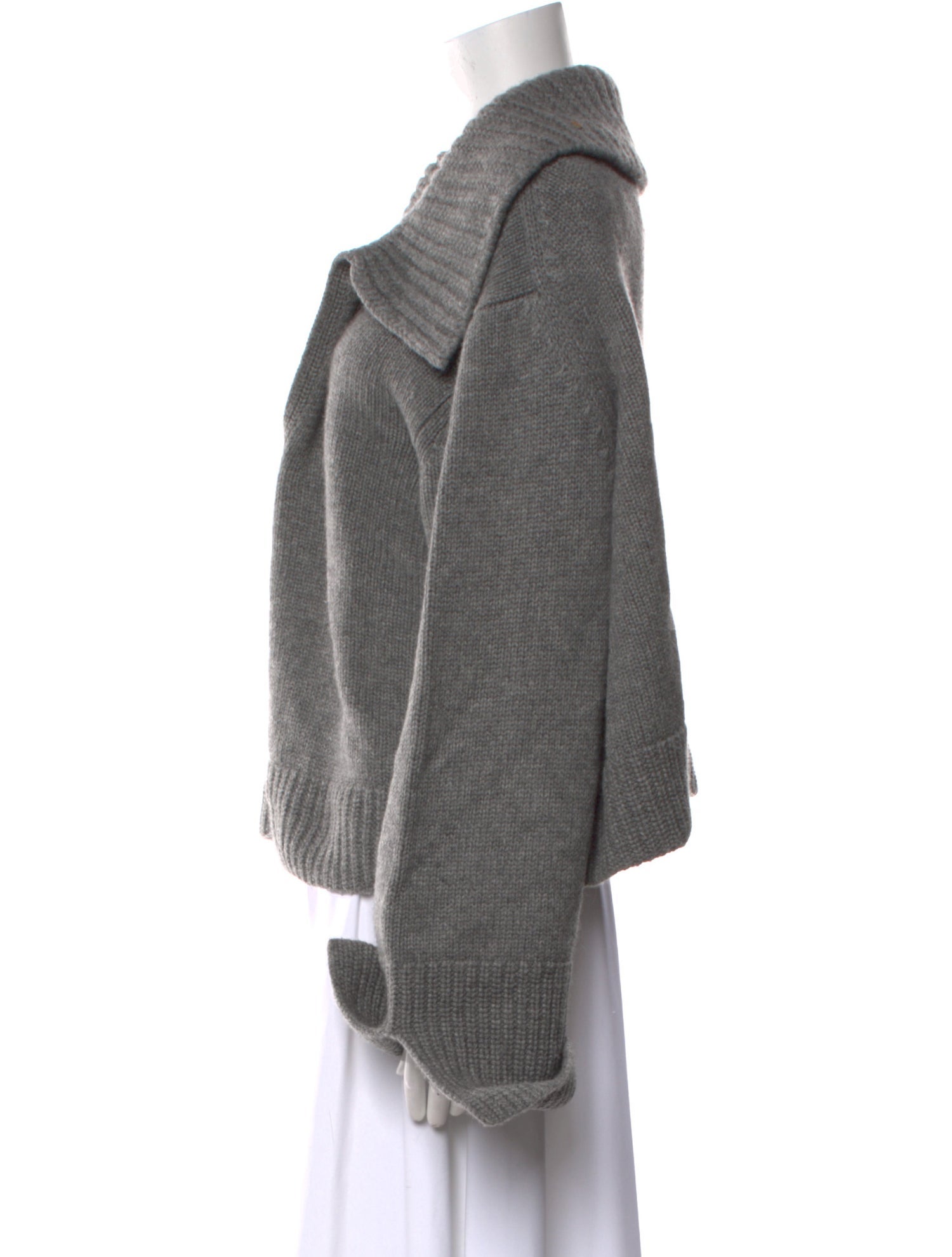 Khaite Cashmere Sweater