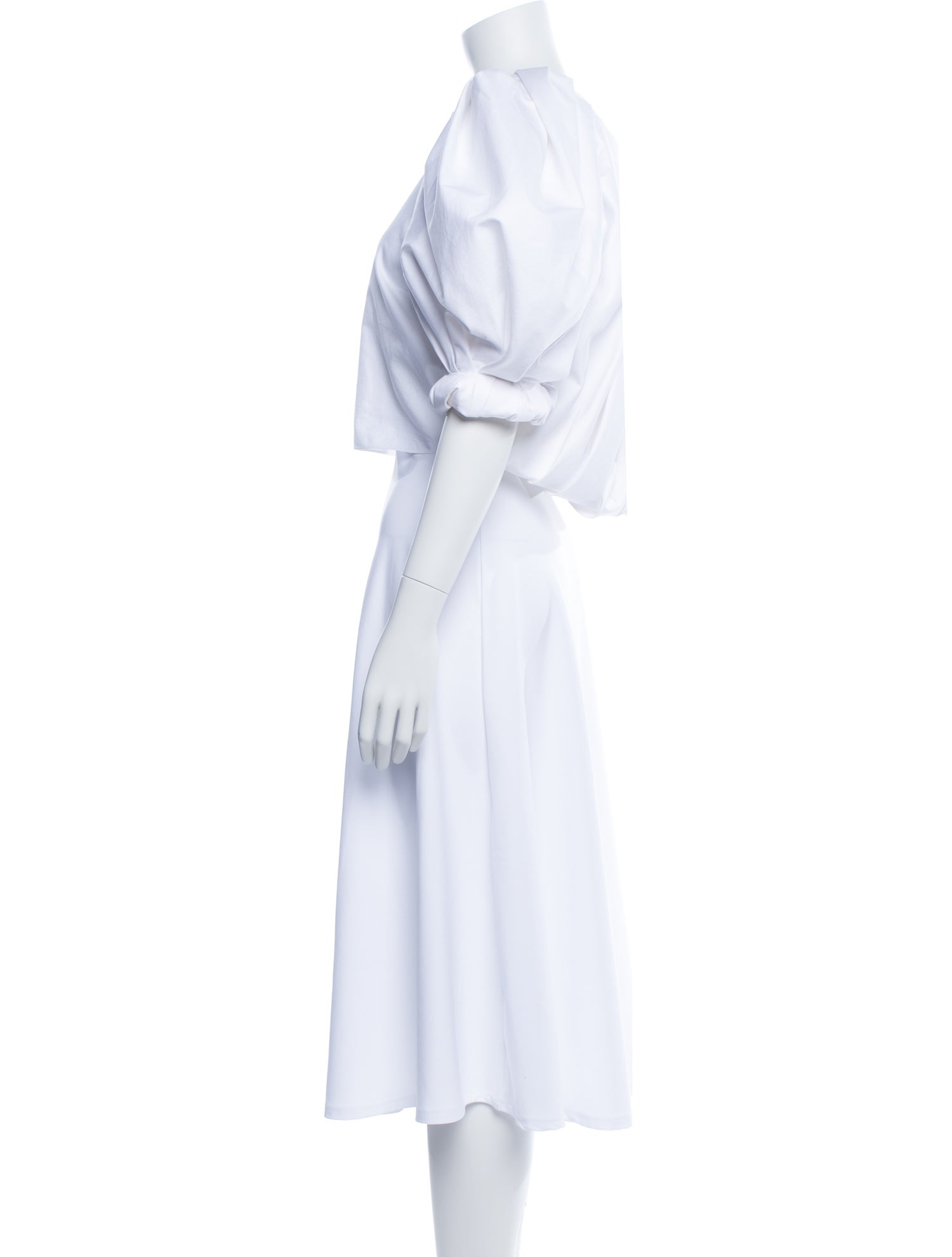 Khaite Mock Neck Three-Quarter Sleeve Crop Top