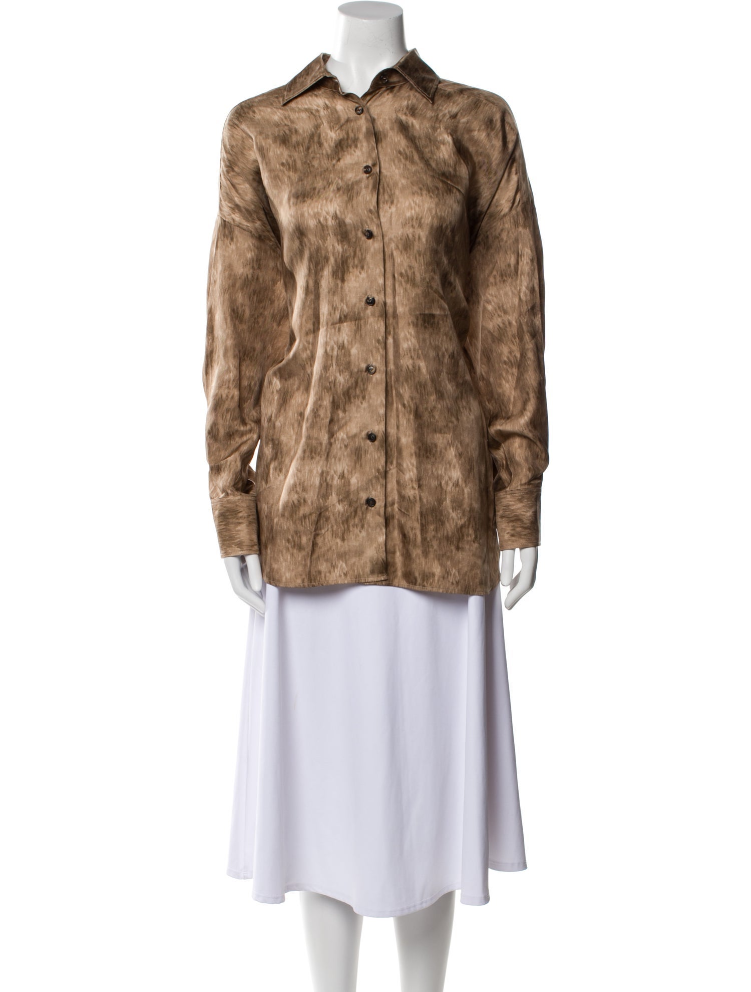 Kiton Silk Long Sleeve Button-Up Top