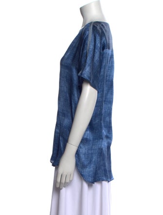 Kiton Silk V-Neck T-Shirt