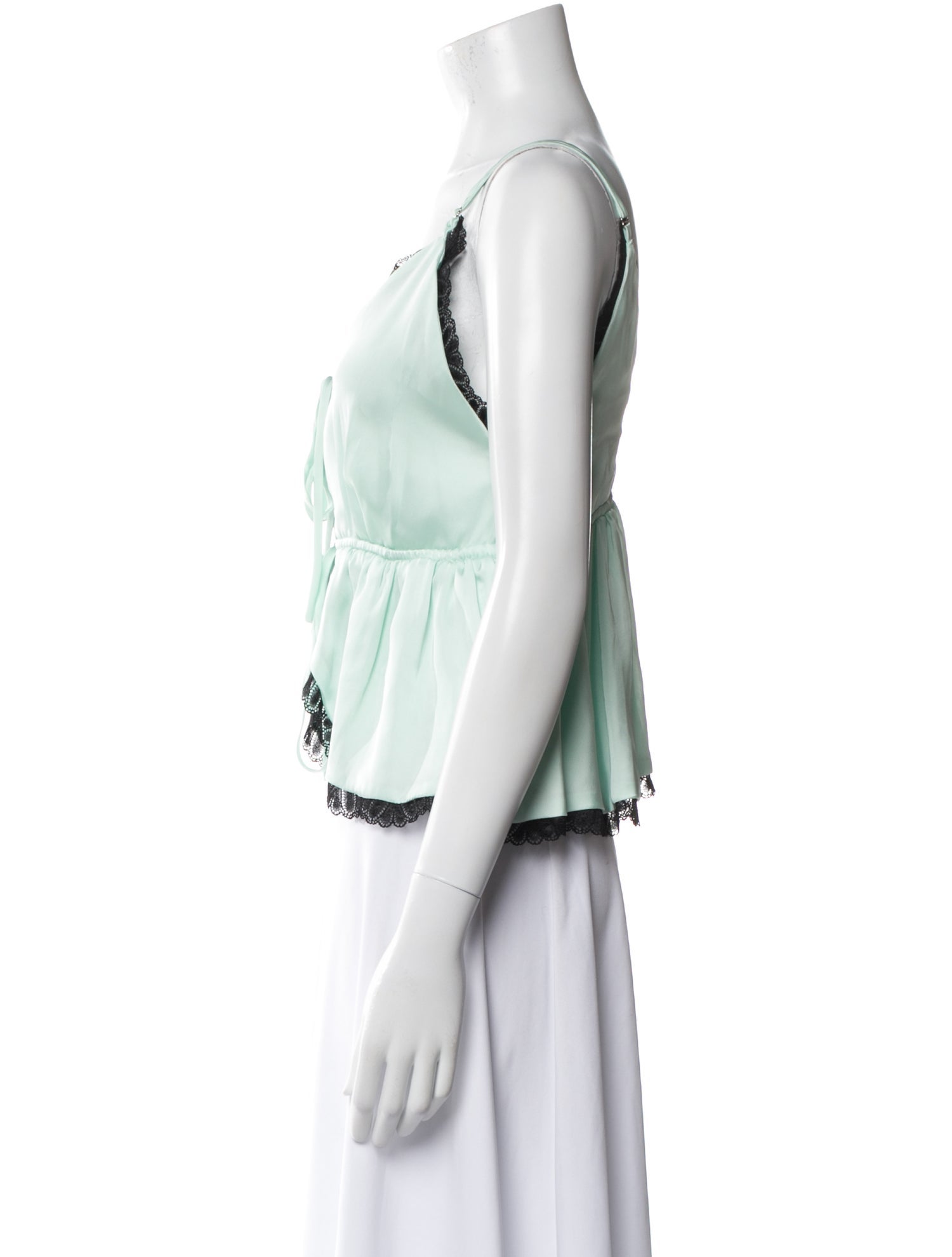 Kika Vargas Scalloped Accent Pajamas