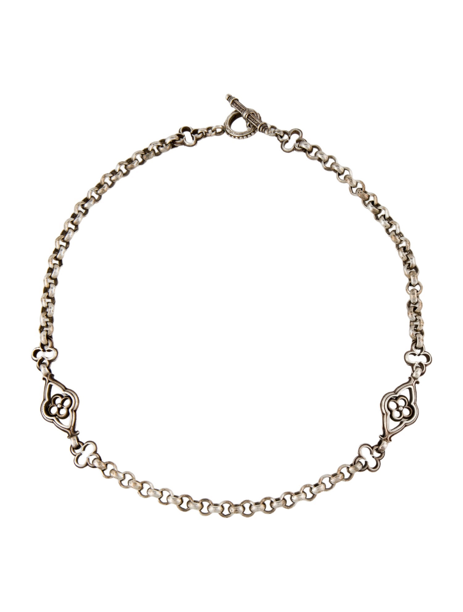 Konstantino Quatrefoil Station Toggle Necklace