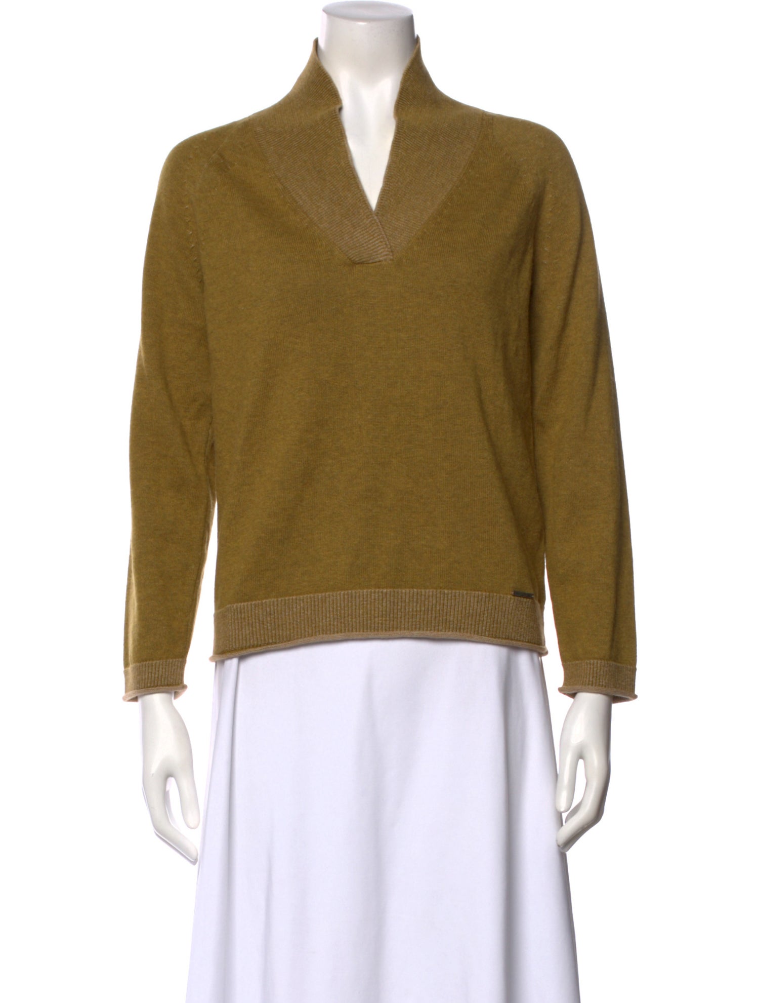 Kuna V-Neck Sweater